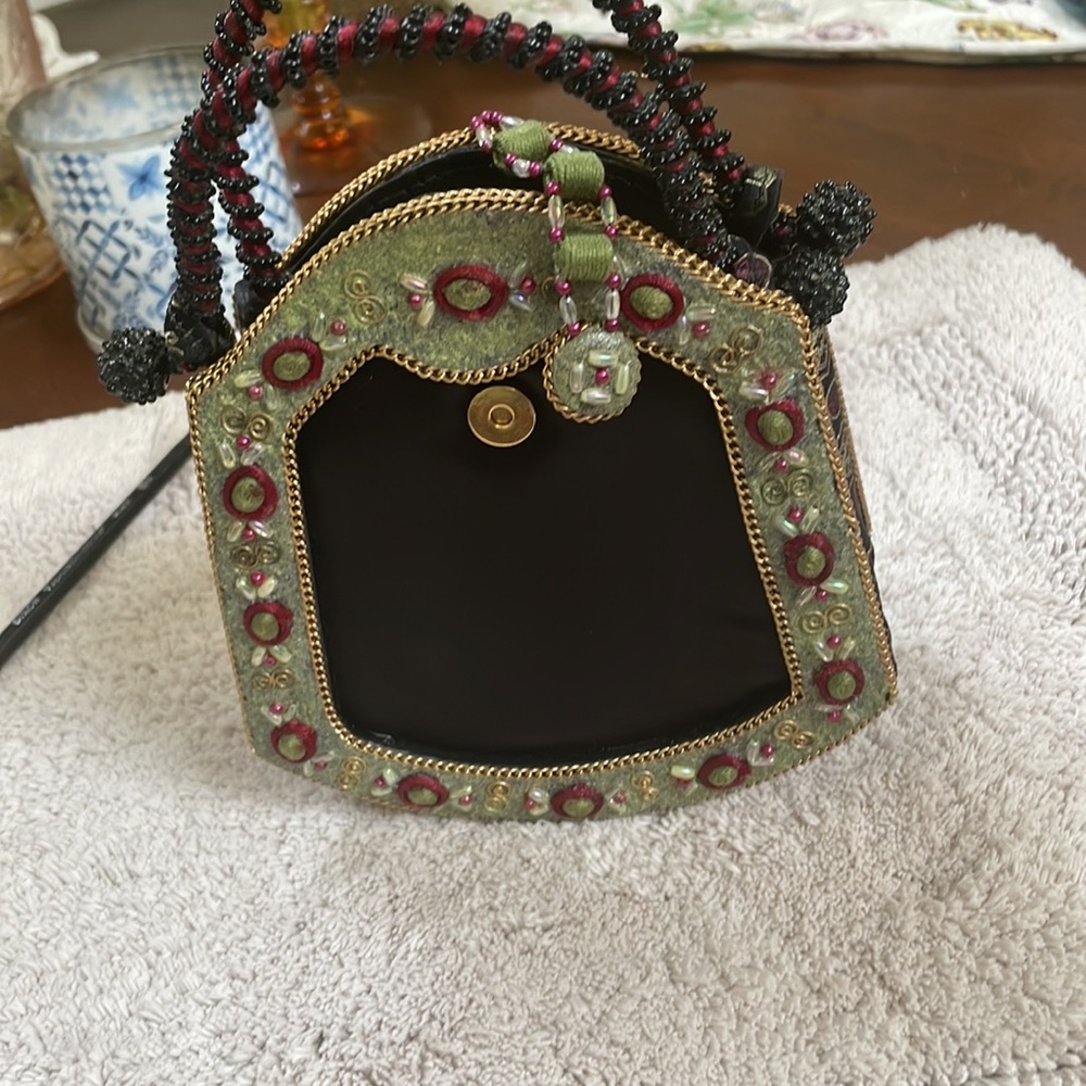 NWOT Mary Frances beaded purse - Picture 4 of 6